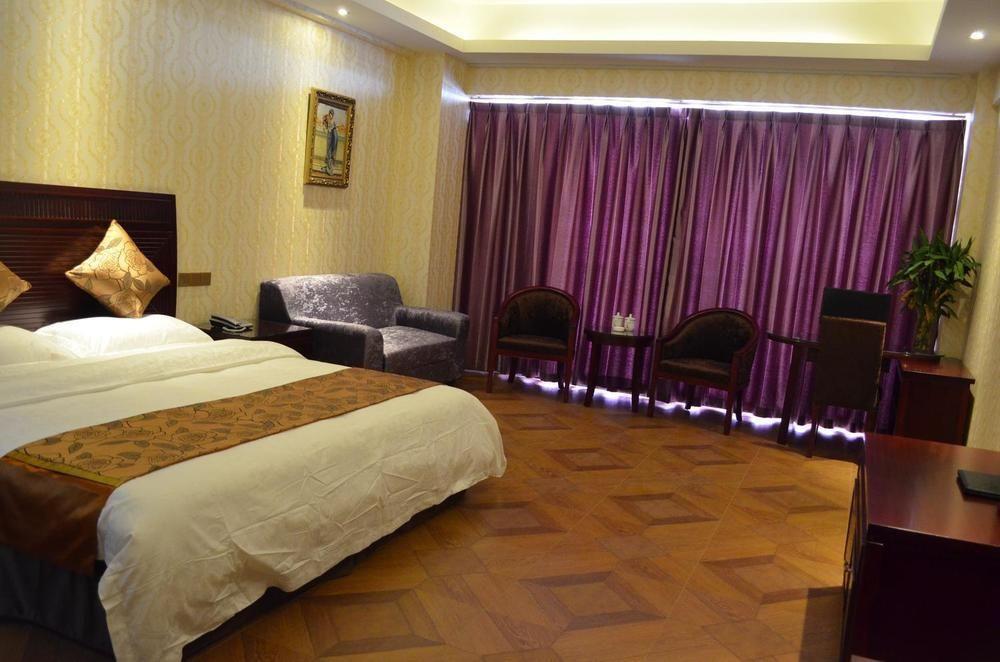 Fengyu Business Hotel 成都 外观 照片